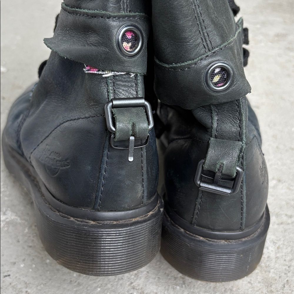 Dr Martens Triump 1914 floral combat boots - Picture 4 of 8